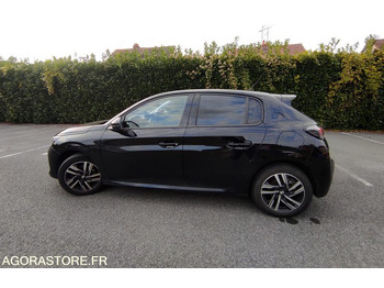 Avtomobil PEUGEOT