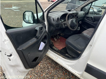 Mali kombi PEUGEOT PARTNER: slika 4