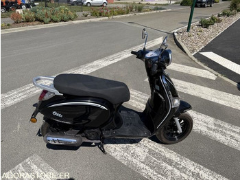 Motorno kolo SCOOTER 125cc tnt motor: slika 3