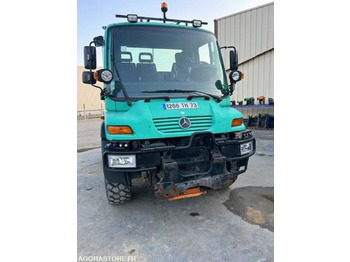 Tovornjak UNIMOG U300