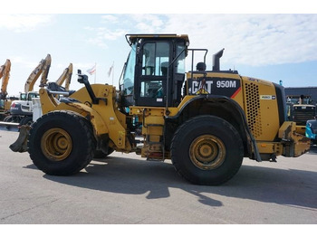 Kolesni nakladalec CATERPILLAR 950M