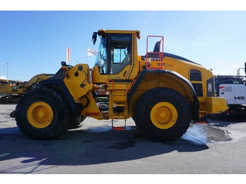 Kolesni nakladalec VOLVO L150H