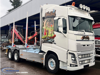 Tovornjak za prevoz lesa VOLVO FH 750