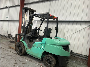 Diesel viličar Mitsubishi FD35NT: slika 3
