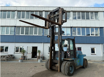 Plinski viličar HYSTER