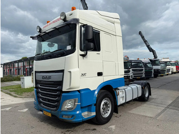 Vlačilec DAF XF 440