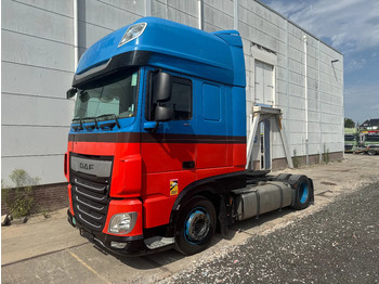 Vlačilec DAF XF 450