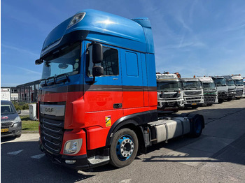 Vlačilec DAF XF 450