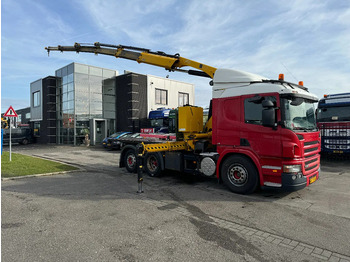 Vlačilec SCANIA P 380