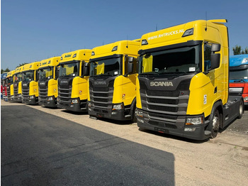 Vlačilec SCANIA S 450