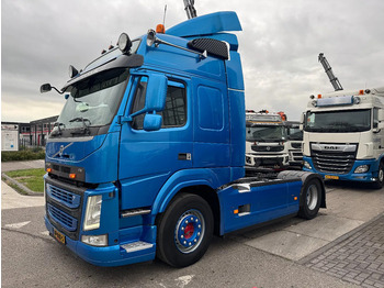 Vlačilec VOLVO FM 370