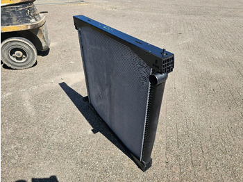 Hladilnik motorja Nissens Scania 10570465 - Cooling Radiator- 64069A: slika 4