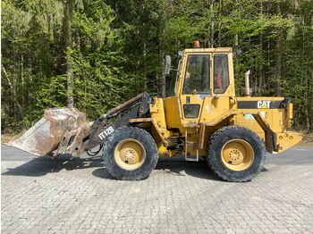 Kolesni nakladalec CATERPILLAR 12