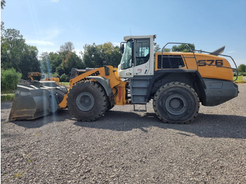 Kolesni nakladalec LIEBHERR L 576