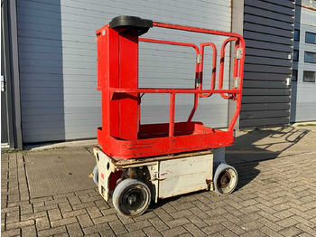 Dvižna ploščad JLG