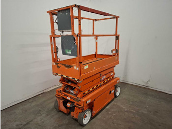 Dvižna ploščad SKYJACK