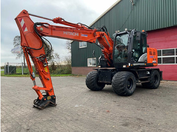 Bager na kolesih HITACHI