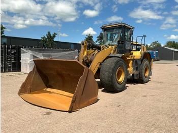 Kolesni nakladalec CATERPILLAR 972K