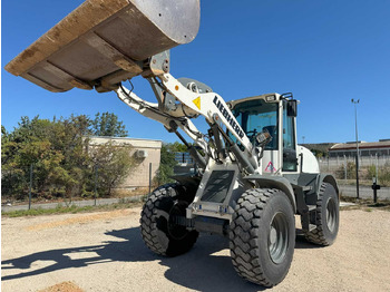 Kolesni nakladalec LIEBHERR L 514 Stereo