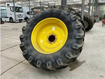 Gume in platišča PIRELLI