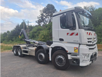 Tovornjak MERCEDES-BENZ Actros