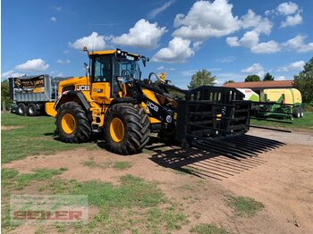 Kolesni nakladalec JCB 435S