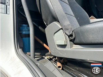 Tovornjak s ponjavo Mercedes-Benz AXOR 1833 TAIL LIFT - MANUAL GEARBOX: slika 2 Tovornjak s ponjavo Mercedes-Benz AXOR 1833 TAIL LIFT - MANUAL GEARBOX: slika 2