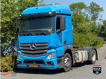 Vlačilec MERCEDES-BENZ