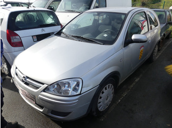 Avtomobil OPEL
