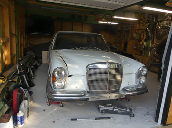 Avtomobil MERCEDES-BENZ