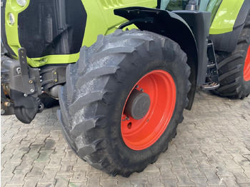 Traktor CLAAS Arion 640: slika 2
