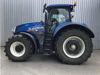 Traktor NEW HOLLAND T7