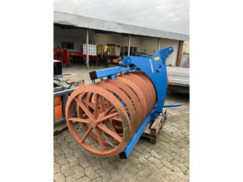 Kmetijski valjar TIGGES