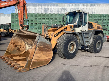 Kolesni nakladalec LIEBHERR L 580
