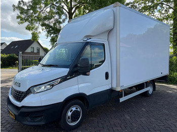 Dostavno vozilo z zabojnikom IVECO Daily 35c16