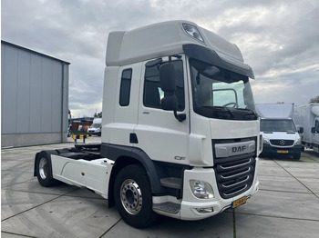 Vlačilec DAF CF 450