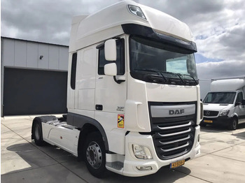 Vlačilec DAF XF 460