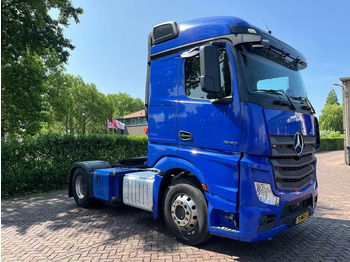 Vlačilec MERCEDES-BENZ Actros 1940