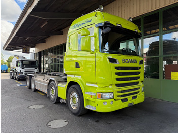 Kotalni prekucni tovornjak SCANIA R 490