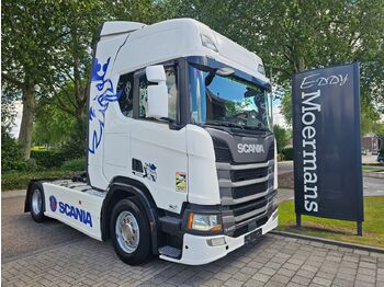 Vlačilec SCANIA R 450