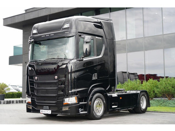 Vlačilec SCANIA S 500