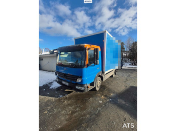 Tovornjak zabojnik Mercedes 818: slika 2 Tovornjak zabojnik Mercedes 818: slika 2