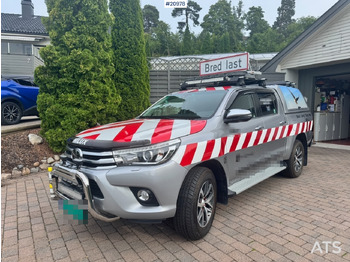 Toyota HILUX lizing Toyota HILUX: slika 1