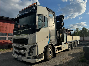 Tovornjak z dvigalom VOLVO FH16