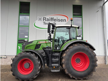 Traktor FENDT 724 Vario