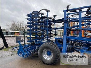 Nov Kultivator Köckerling Vector 900: slika 1