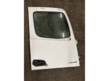 Kabina in notranjost MERCEDES-BENZ