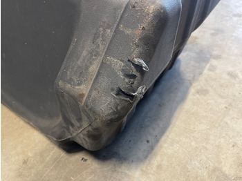 Sistem goriva za Tovornjak VOLVO ADBLUE TANK 22116321: slika 4 Sistem goriva za Tovornjak VOLVO ADBLUE TANK 22116321: slika 4