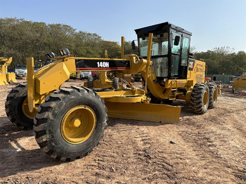 Greder CATERPILLAR 140H