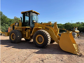 Kolesni nakladalec CATERPILLAR 950G